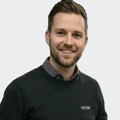 Peter, local SEO-specialist bij Local SEO Bureau Rotterdam, werkt mee aan local SEO in Cool